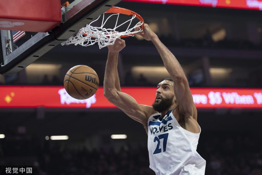 粗犷路面上 粗犷路面上