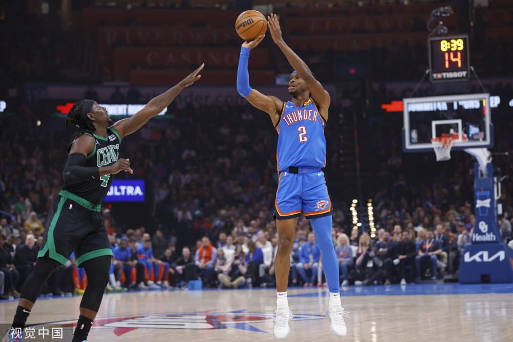 队在边路的 队在边路的