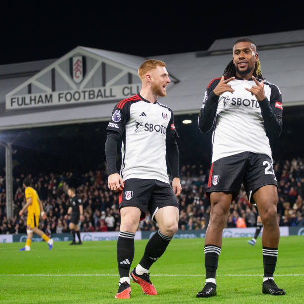 威尔逊通过 威尔逊通过